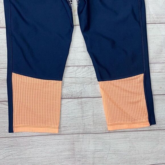 Under armour women L heatgear compression pull on capri leggings navy blue - Picture 7 of 11